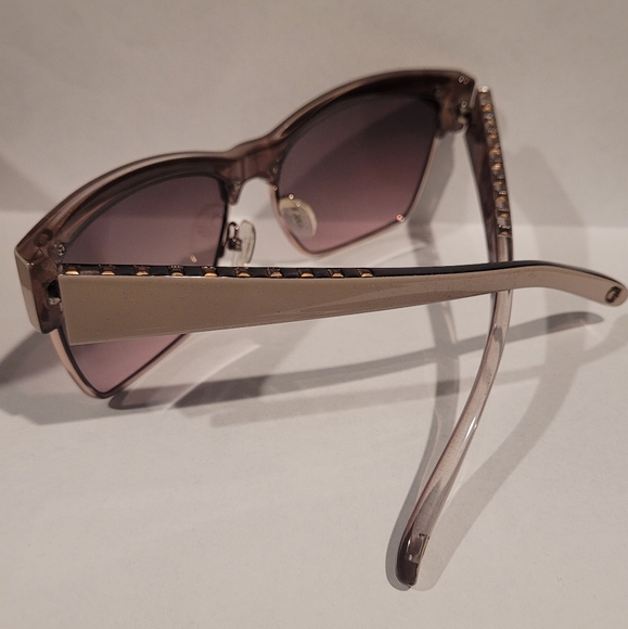 2014 Model Guess Gradient Sunglasses NEW - Picture 9 of 9